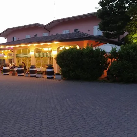 Hotel Ristorante Campagna