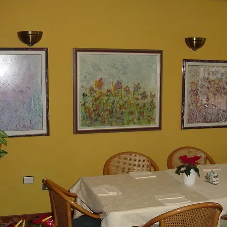 Ristorante Campagna ホテル サン・ジョヴァンニ・ルパトート